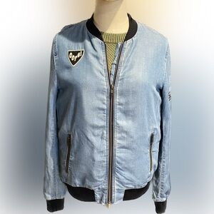 Zara patch jacket sz M denim bomber